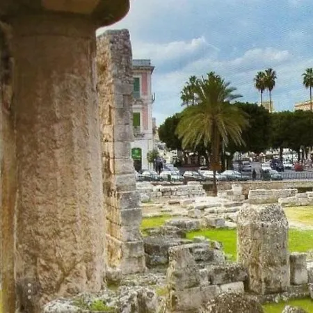 Casetta Di Artemide סירקוזה